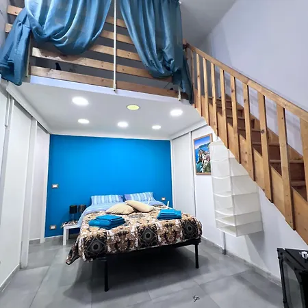 Onda Blu Bed & Breakfast 3*